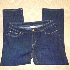 Lilly Pulitzer size 6 dark blue denim tapered leg with a 23" inseam jeans